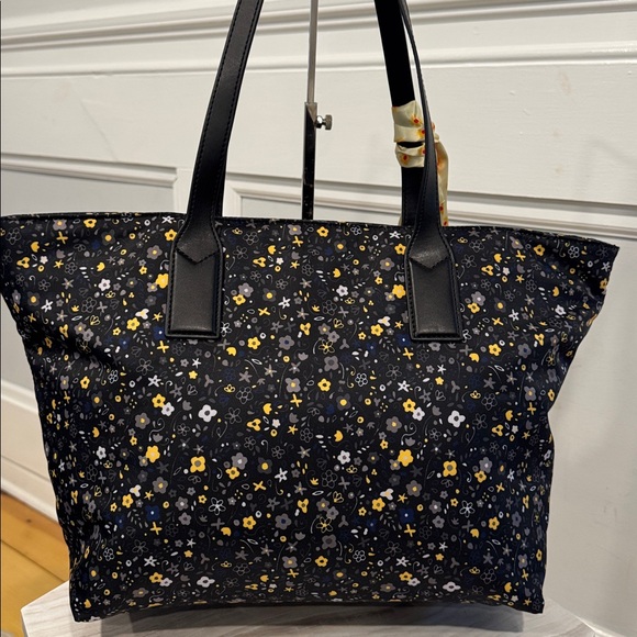 Marc Jacobs Bag Tote Wingman Black Yellow Floral Nylon Bag - Picture 10 of 17